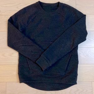 Lululemon crew neck (bubble dot) sweater with kangaroo pouch pockets